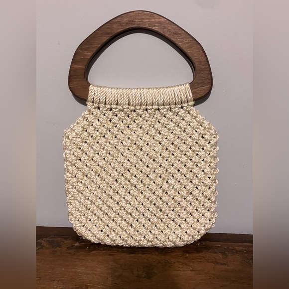 Vintage Woven Tote with Wooden Handles - Picture 3 of 6